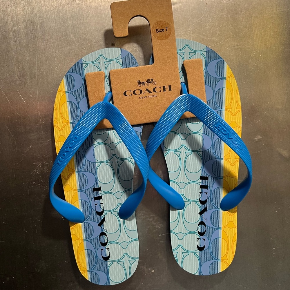 New Women’s Coach Flip Flops. Size: 7